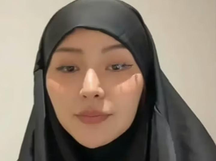Rae Lil Black Mantap Jadi Mualaf, Berawal dari Tak Sengaja Ikut Kajian Islam di Malaysia