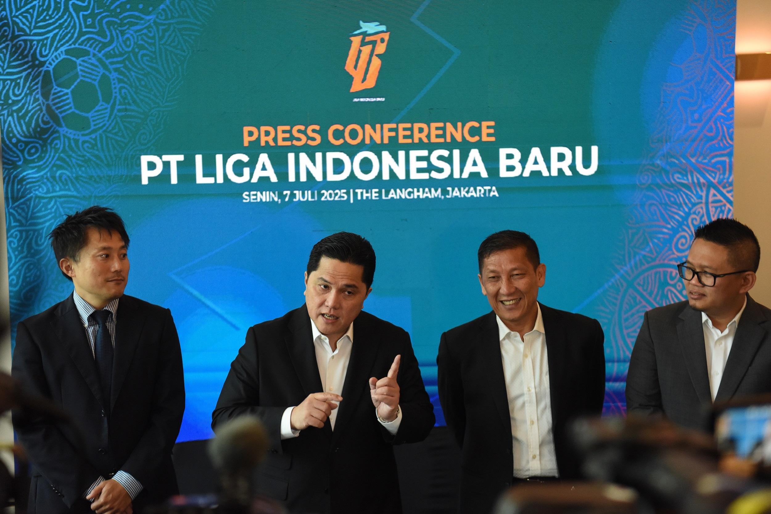 Piala AFF U-23: Sentil Jens Raven dan Hokky Caraka, Erick Thohir Minta Gol di Semifinal