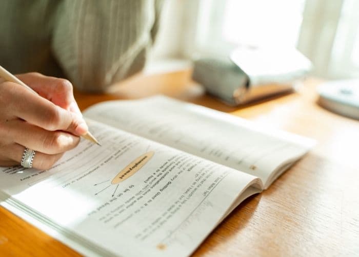 Kunci Jawaban Pintar Kemenag Public Speaking Modul 3.3, Nilai Pasti Sempurna!