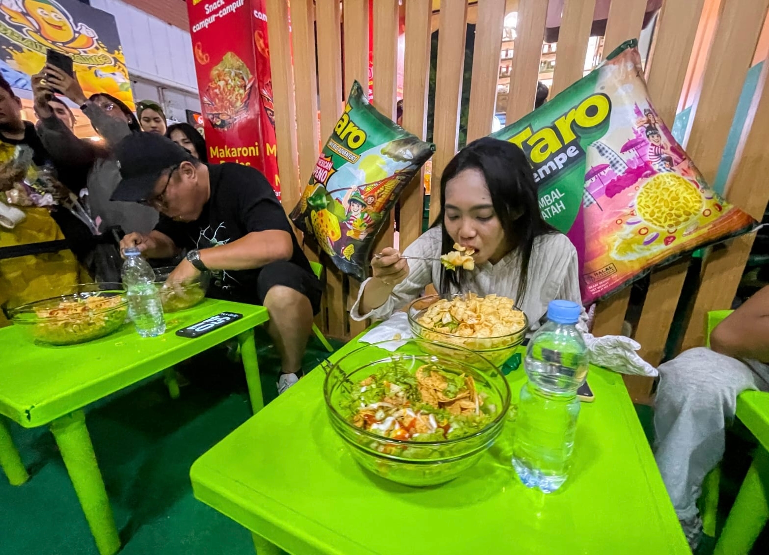 Sensasi Mukbang Taro Ramaikan PRJ 2025, Dua Varian Baru Curi Perhatian Pengunjung