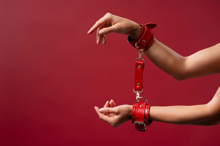 Apa Itu Fetish? Inilah Penjelasan Menurut Psikologi dan Medis yang Akurat