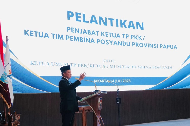 Mendagri Dorong Bupati Cari Solusi Politik Berbiaya Tinggi dan Optimalkan PAD