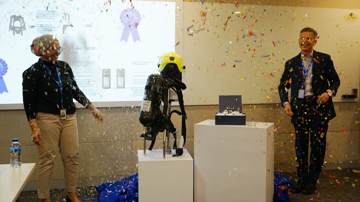 Cegah Kecelakaan Fatal di Area Kerja, Drager Luncurkan X-am 2600 dan SCBA PSS 3000E