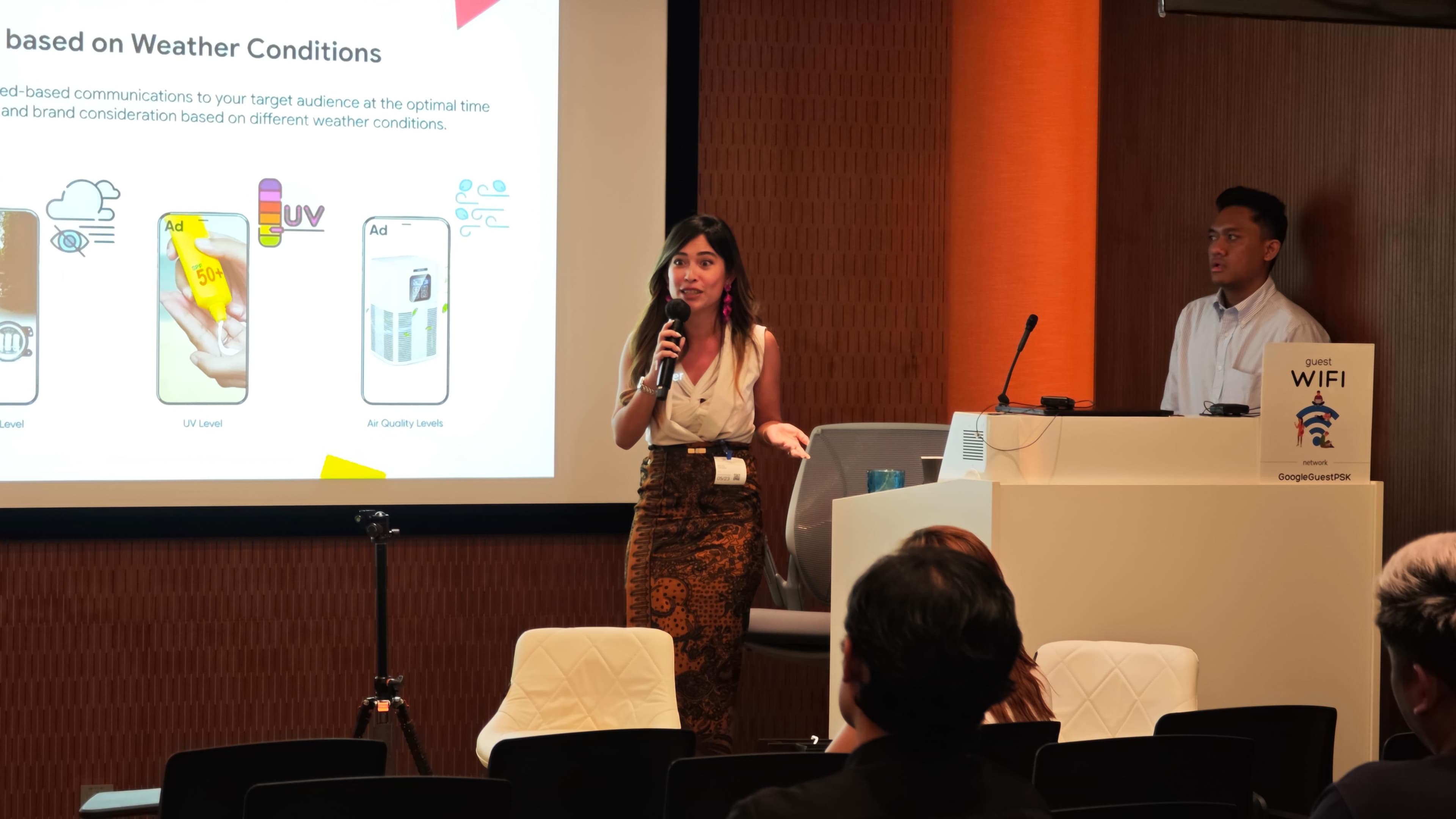 Pandangan Pendiri STEB Group, Meutia Adryana Panggung Digital Day 2025