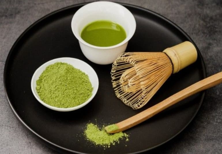5 Fakta Unik Matcha, Minuman Kekinian Favorit Gen Z!