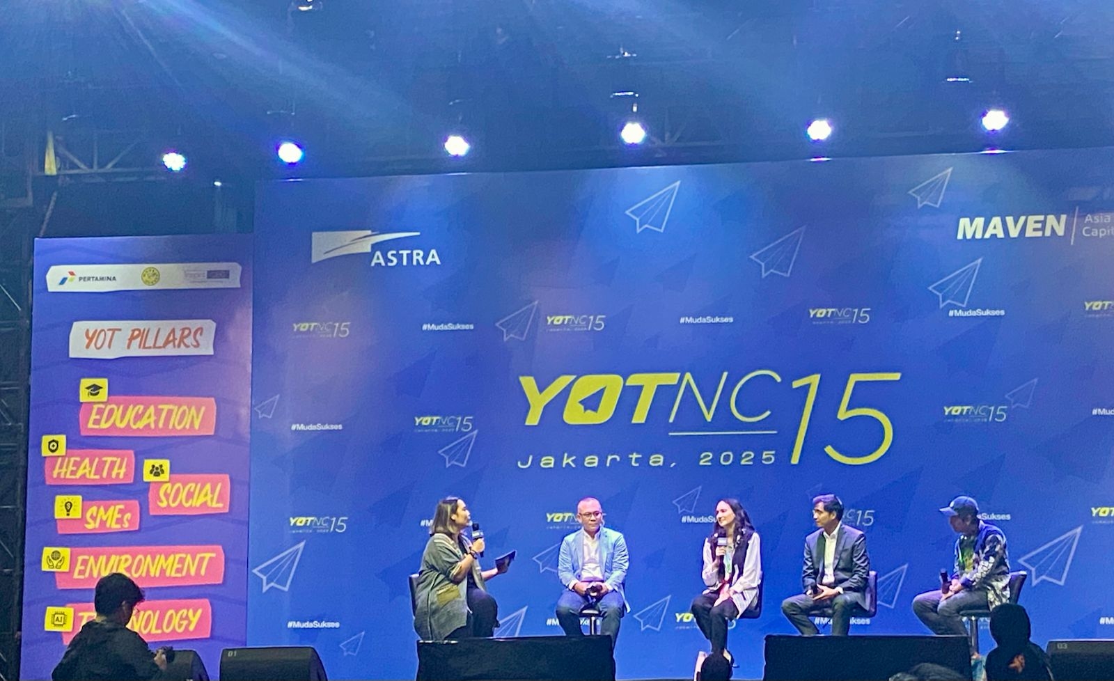 PGN Serahkan Beasiswa PGN Muda Maju ke 40 Mahasiswa Berprestasi di Puncak YOTNC 2025