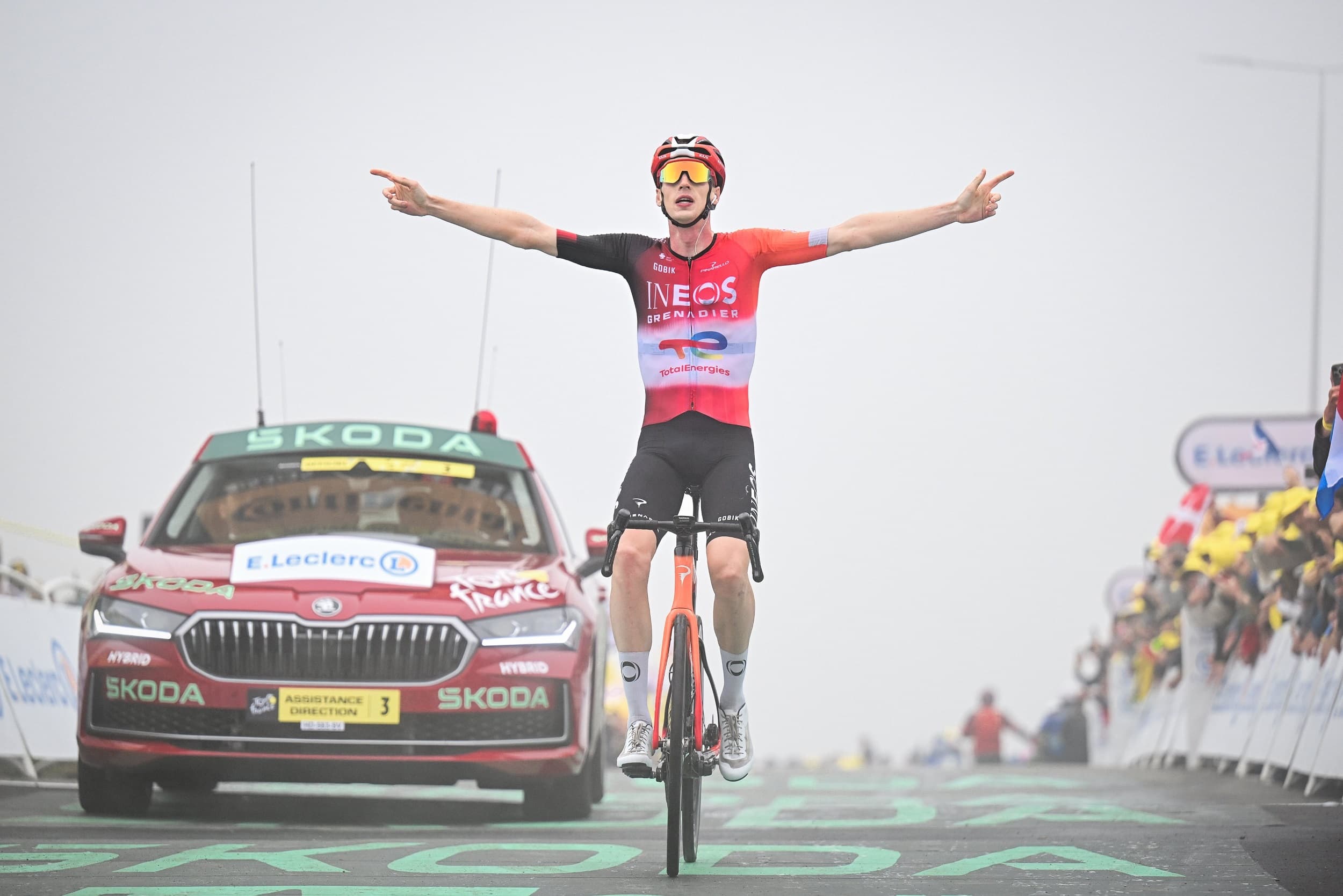 Tour De France: Thymen Arensman Raih Kemenangan Perdana, Remco Evenepoel Mundur