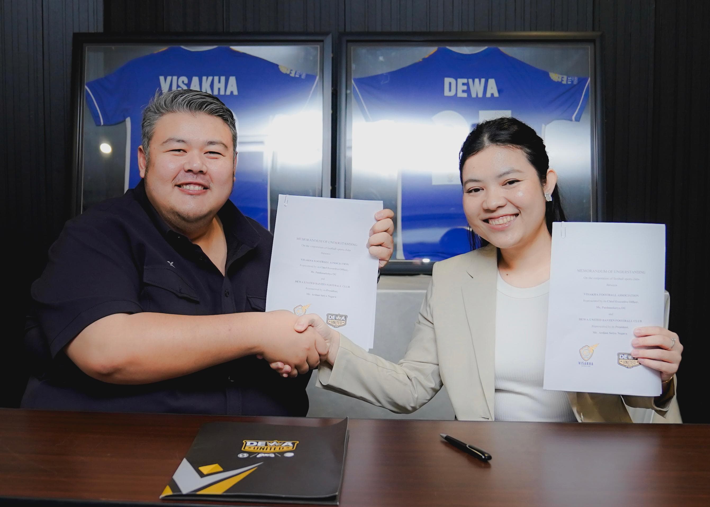 Perkuat Hubungan Internasional, Dewa United Resmi Kerjasama dengan Klub Kamboja Visakha FC