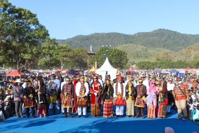 Festival Lakey Jadi Simbol Kebangkitan Ekonomi Kreatif Dompu