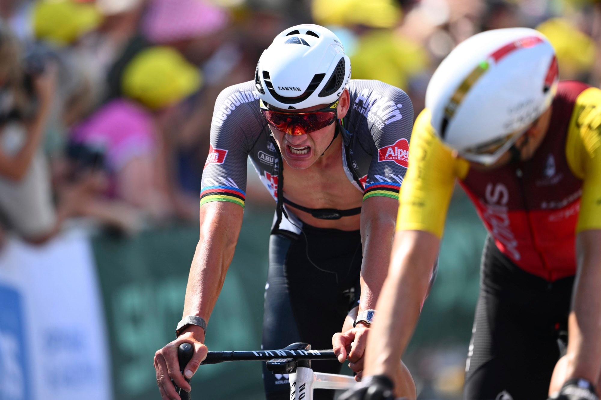 Tour De France: Mathieu Van Der Poel Mundur di Etape 16 karena Radang Paru-Paru