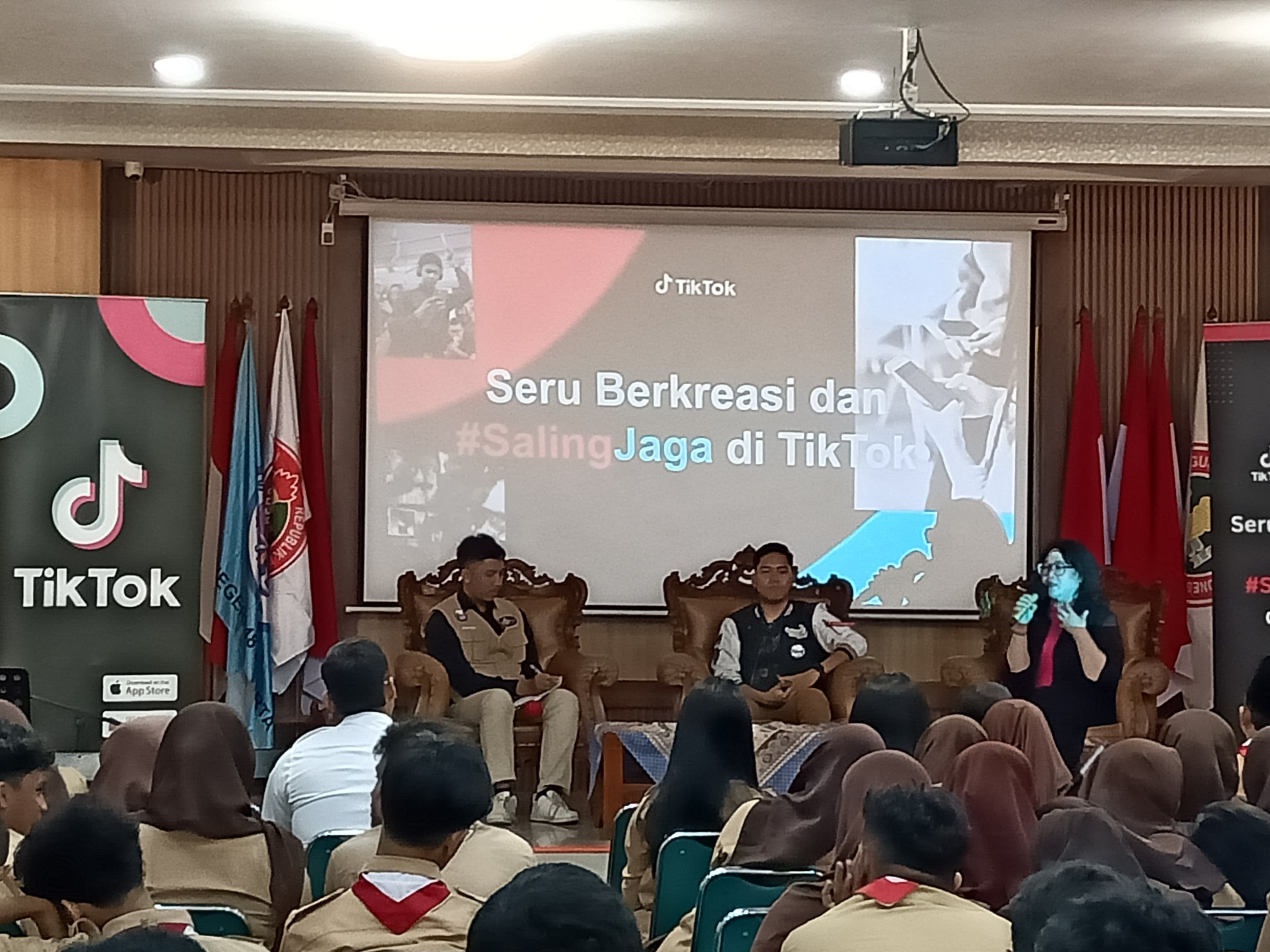 Dukung Literasi Digital Remaja, TikTok Gandeng Sekolah dan Komunitas Orang Tua