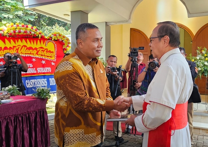 Buku 75 Tahun OCI Diluncurkan, Menyimpan Jejak Iman dan Pengabdian TNI-Polri