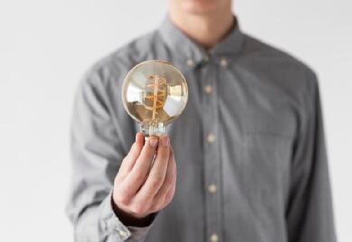 Ini Sejarah Penemu Lampu Pertama di Dunia