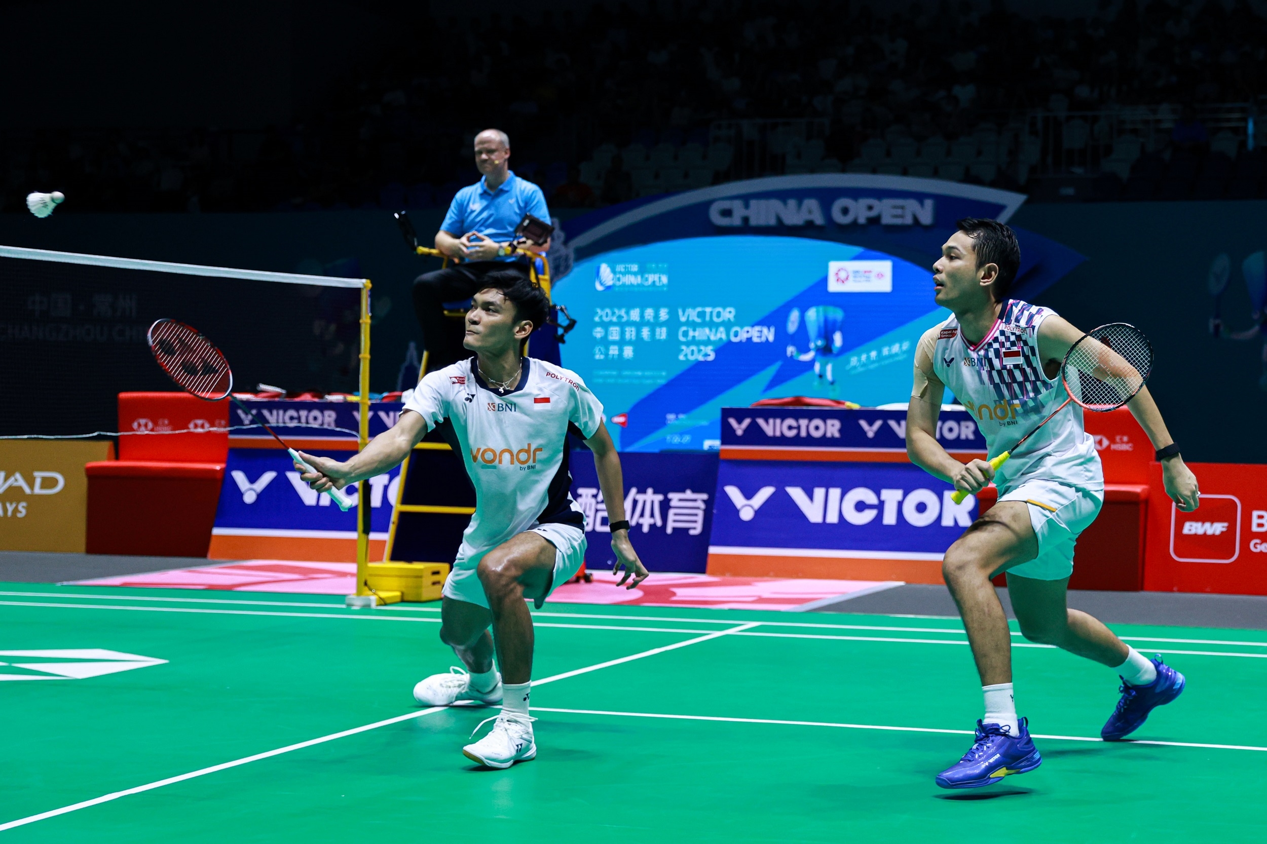 China Terbuka: Ganda Putra Pecah Telur Lewat Fajar/Fikri, Persembahkan Gelar untuk Almarhum Iie Sumirat