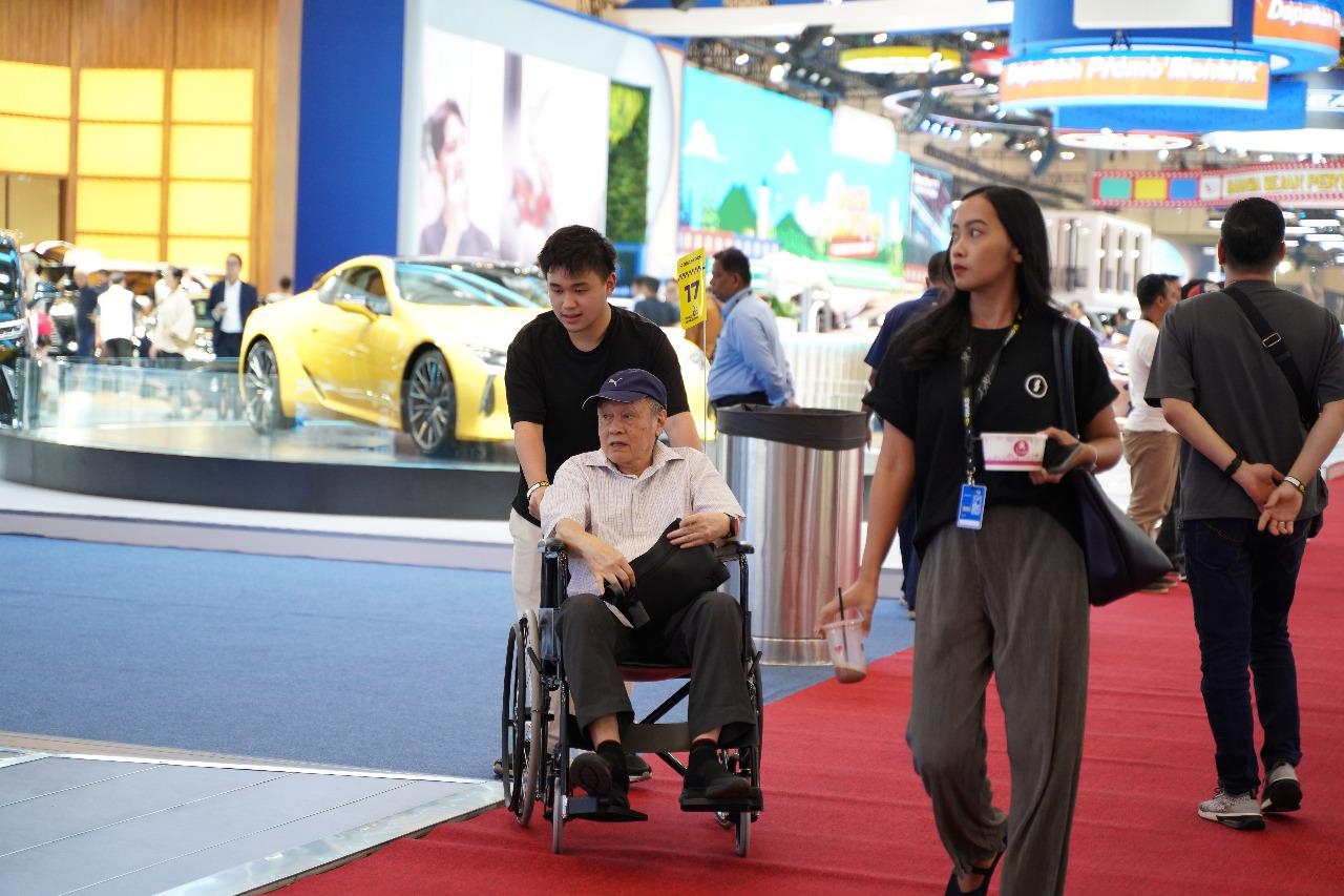 Ragam Fasilitas yang Dapat Dinikmati Pengunjung GIIAS 2025