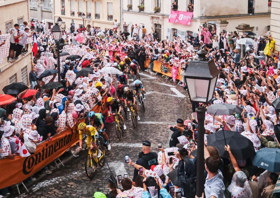 Tour De France: Wout Van Aert Menangi Etape Penutup, Tadej Pogacar Raih Gelar Keempat