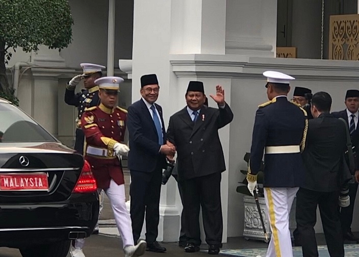 Presiden Prabowo Sambut Hangat PM Anwar Ibrahim di Istana Merdeka, Gelar Annual Consultation RI-Malaysia