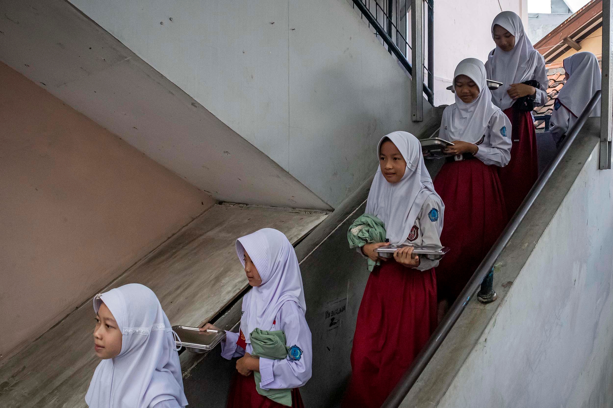 DPR: Sinergi Lintas Lembaga Penting untuk Perbaikan Program MBG