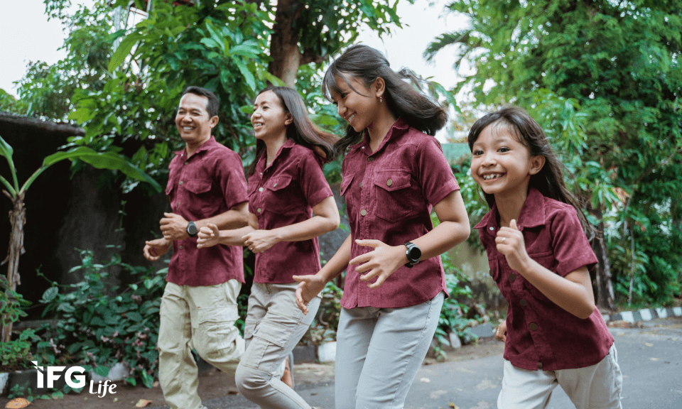 4 Tips Praktis Agar Generasi Sandwich Tetap Stabil Finansial Ala IFG Life