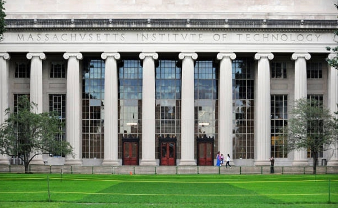 Kampus Terbaik Dunia Tahun 2025: Mana yang Masuk Daftar QS World University Rankings?