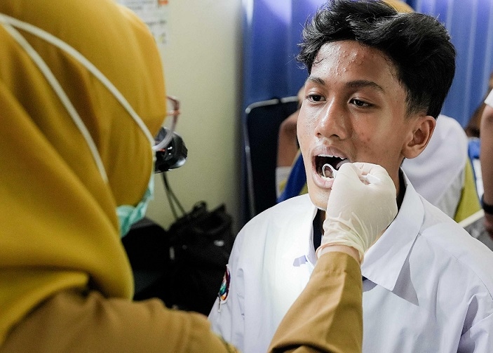 Cek Kesehatan Gratis Jemput Bola ke Sekolah demi Wujudkan Generasi Emas