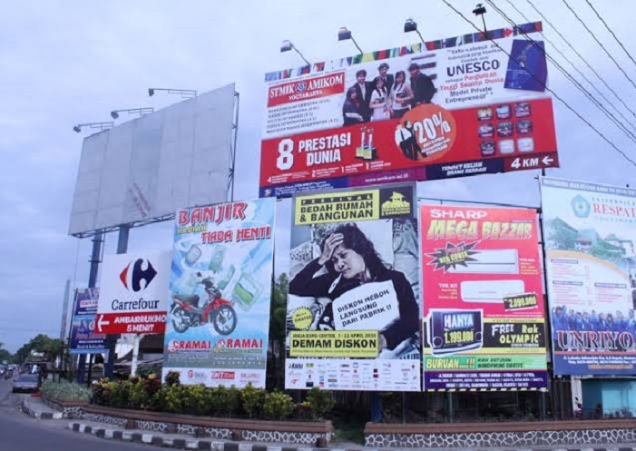 Seribu Lebih Reklame Liar Bertebaran di Kalimalang, Diduga Tanpa Izin dan Tidak Bayar Pajak