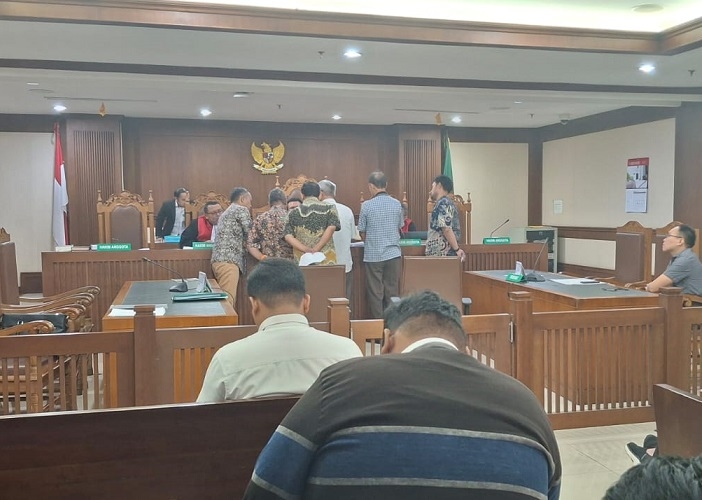 Tipu Ratusan Orang, Hakim PN Jakpus Diminta Miskinkan Direktur PT Thipone Mobile Indonesia Hengky Setiawan