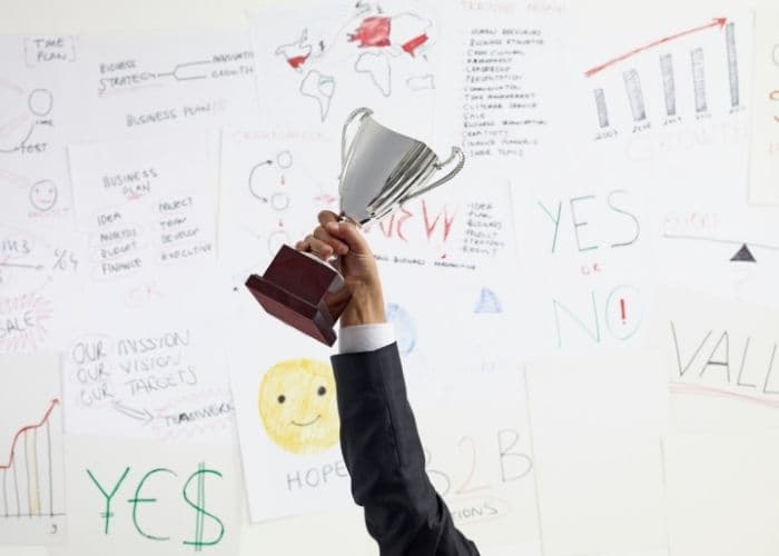 5 Shio yang Akan Meraih Kesuksesan Besar: Waktunya Peluang dan Perubahan