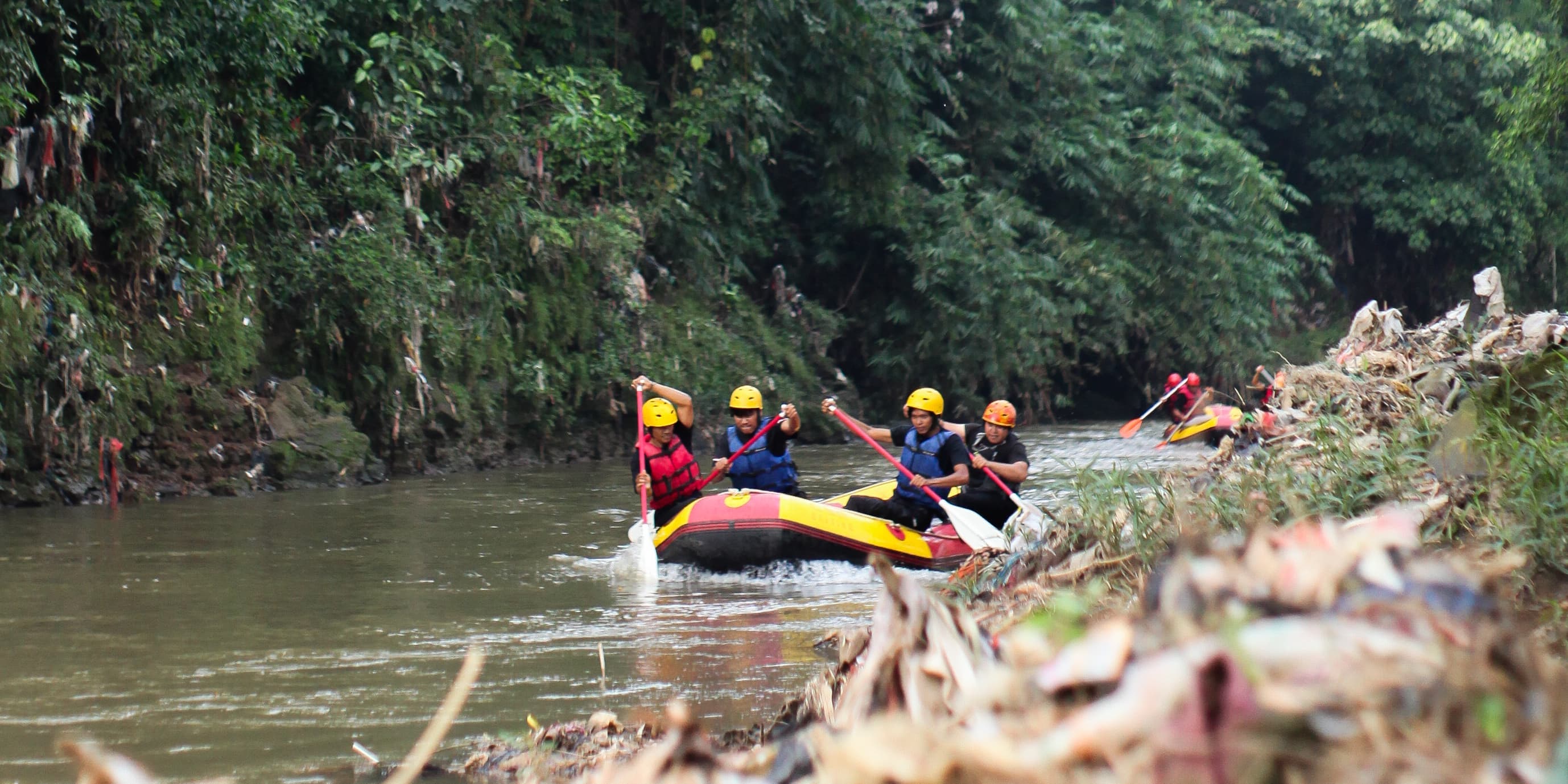 Jaga Kelestarian Sungai Ciliwung di HUT RI ke-80, PGN Dukung Ajang Rafting Competition Festival Ciliwung 2025