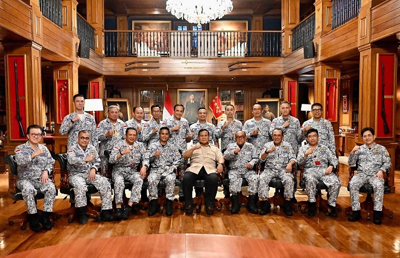 Presiden Prabowo Beri Arahan dan Lepas Keberangkatan Retreat Anggota Kadin dari Hambalang