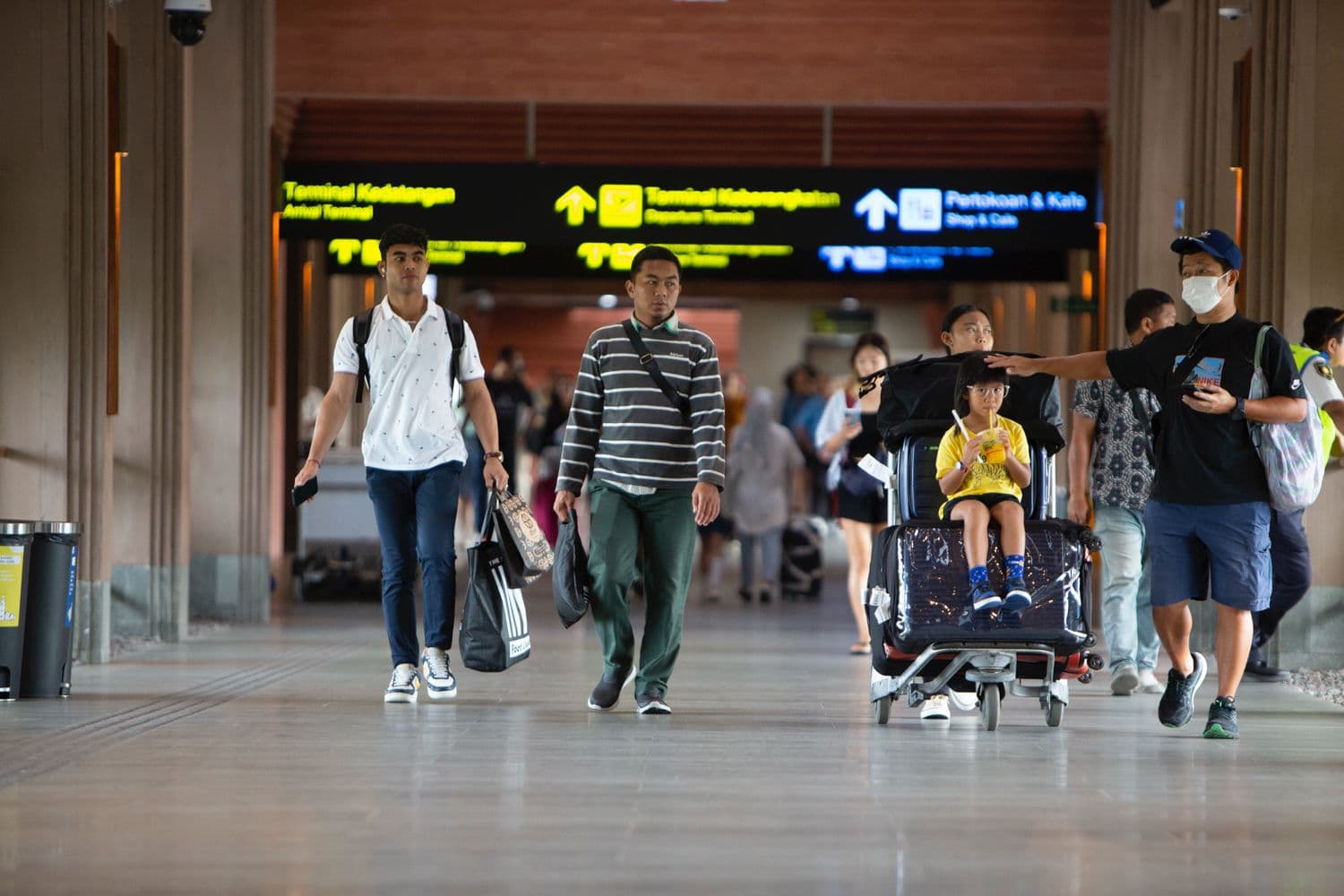 Bandara I Gusti Ngurah Rai Hadapi Lonjakan Penumpang, Juli 2025 Layani 2,36 Juta Orang