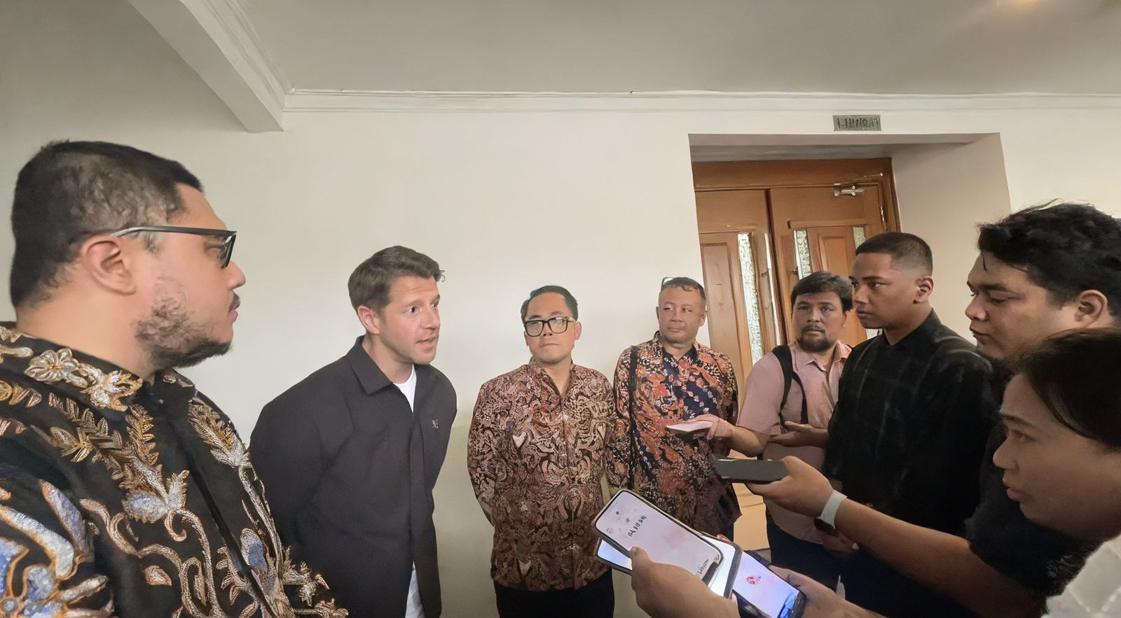 Amer Sports Tempuh Jalur Hukum, Gugat Pendaftaran Ilegal Merek Arc’teryx di Indonesia