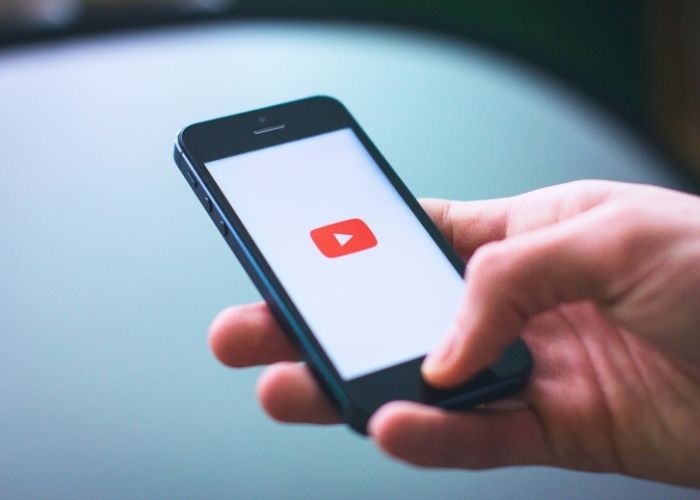 Cara Atasi Rasa Minder Tampil di YouTube agar Lebih Percaya Diri