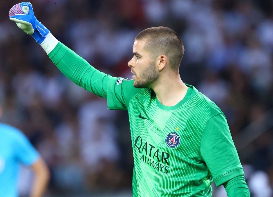 Lucas Chevalier Starter di Laga PSG vs Tottenham, Perkuat 'Kode' Hengkangnya Gianluigi Donnarumma