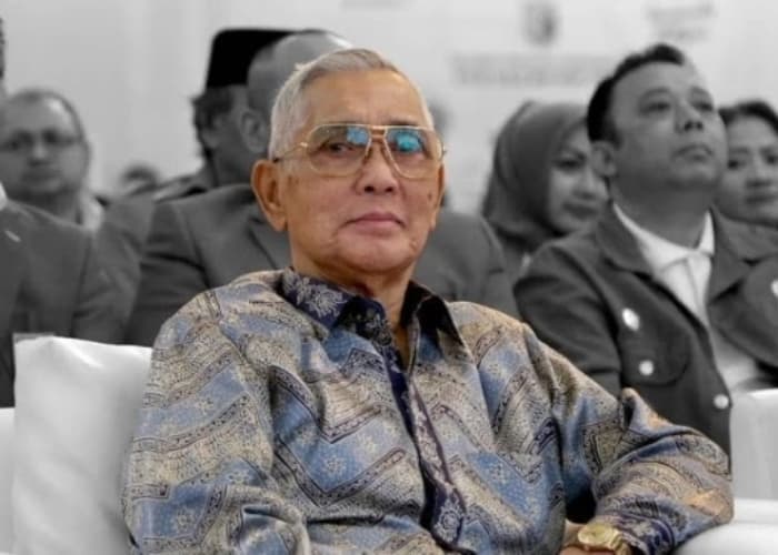 Profil Try Sutrisno: Perjalanan Karier dan Kiprah Politik Sang Jenderal