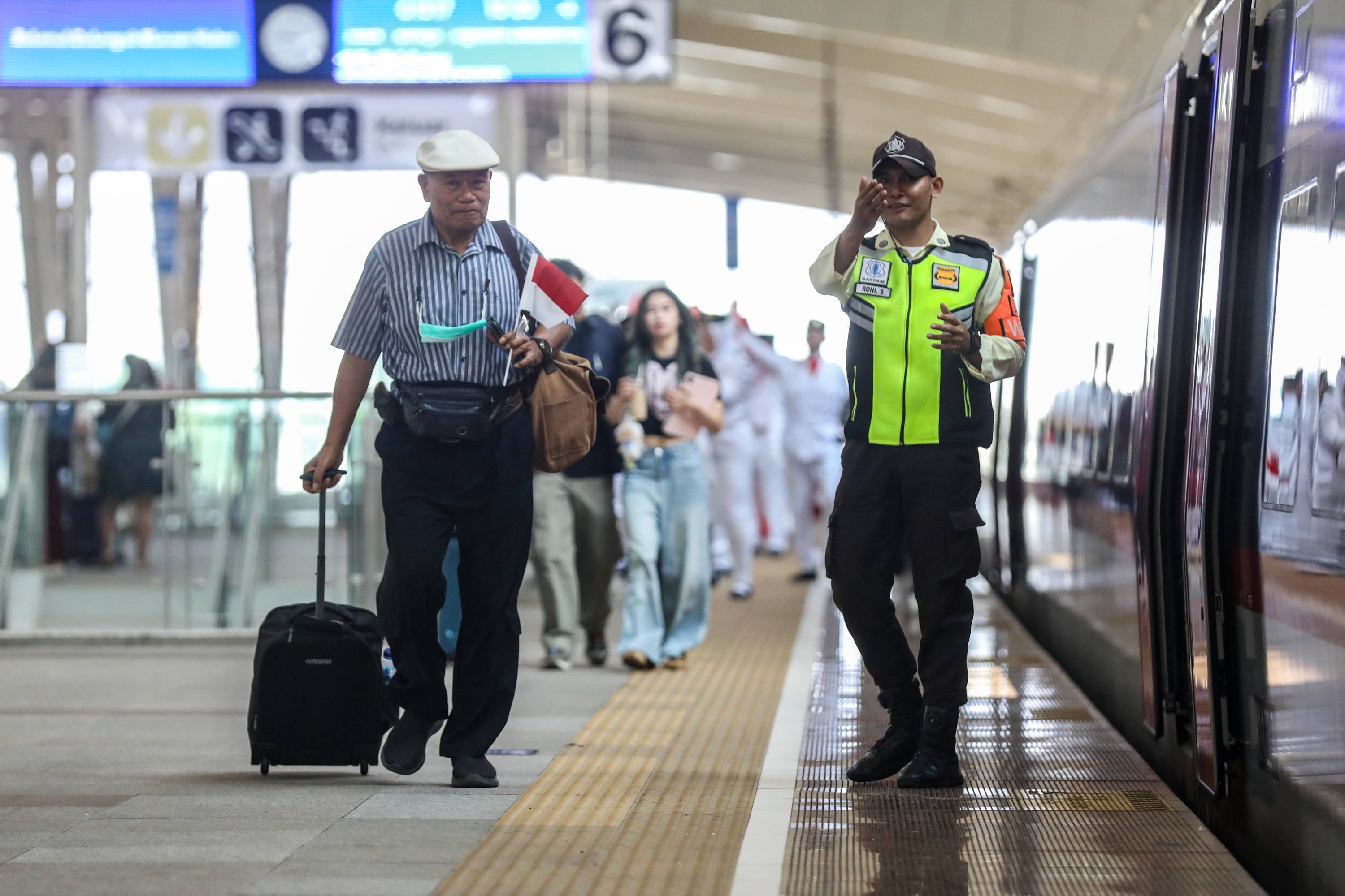 Arus Balik Maulid Nabi, Tiket Whoosh Diprediksi Tembus 21 Ribu Penumpang