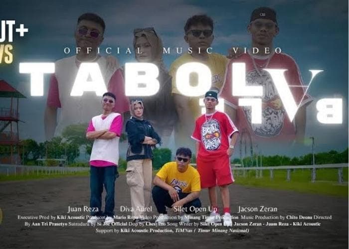 Viral Lirik Lagu Tabola Bale Oleh Silet Open Up dan Diva Aurel, Sukses Meriahkan HUT ke-80 RI 2025 di Istana Merdeka!