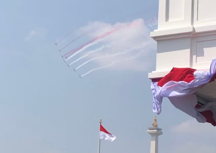 Atraksi Udara di Langit Jakarta Semarakkan HUT Kemerdekaan RI
