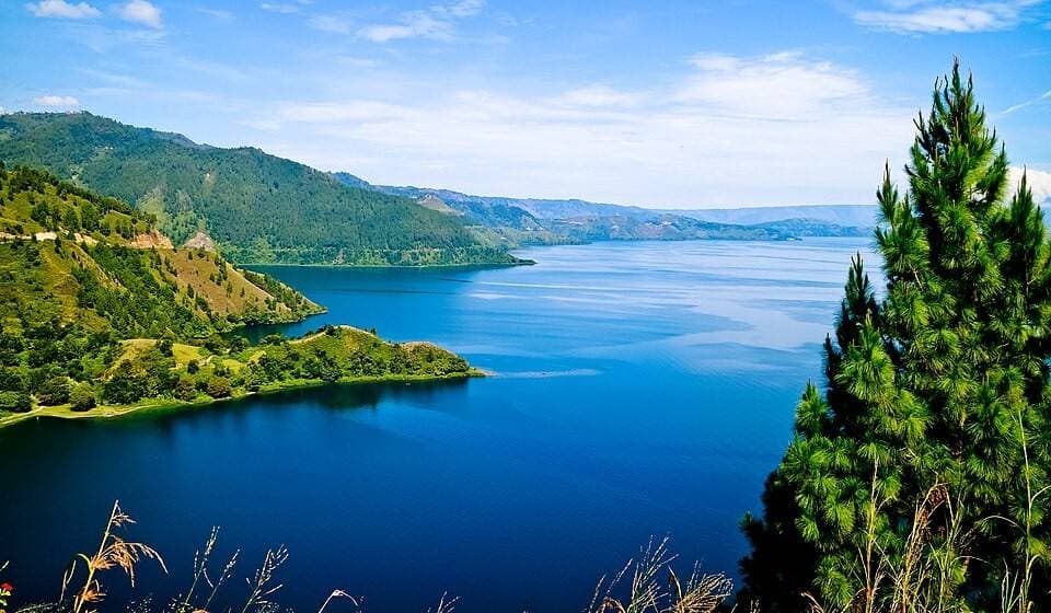 Main ke Danau Toba, Terbesar dan Terindah di Indonesia