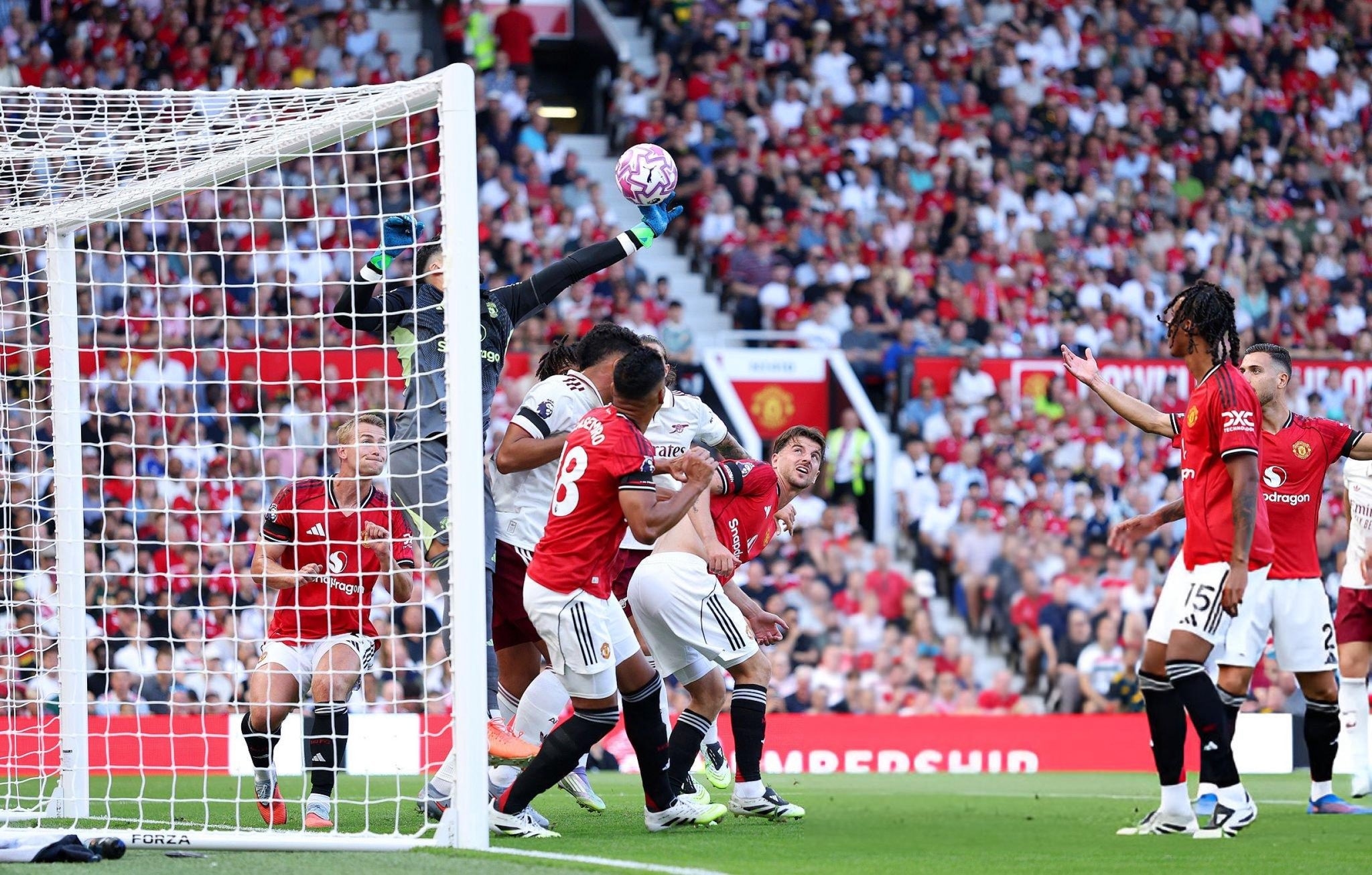 Ruben Amorim Bela Altay Bayindir yang Dinilai Blunder, Anggap Taktik Arsenal Akali 'Aturan'