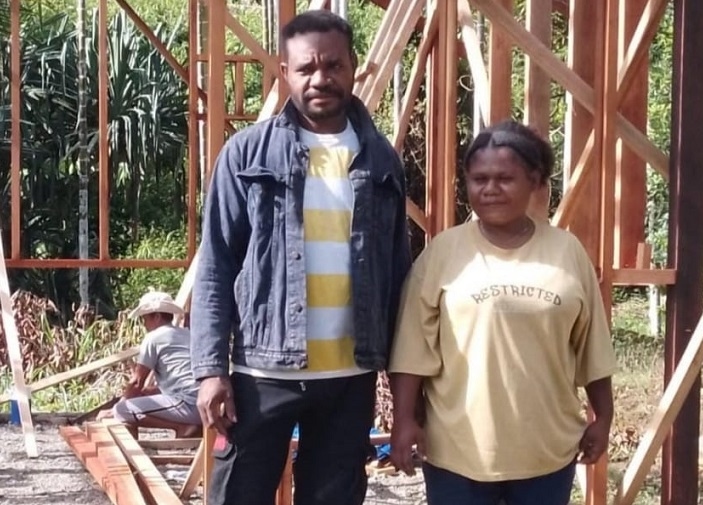 Hadiah Kemerdekaan, Buruh Harian Lepas di Nabire Dapat Rumah Layak Huni