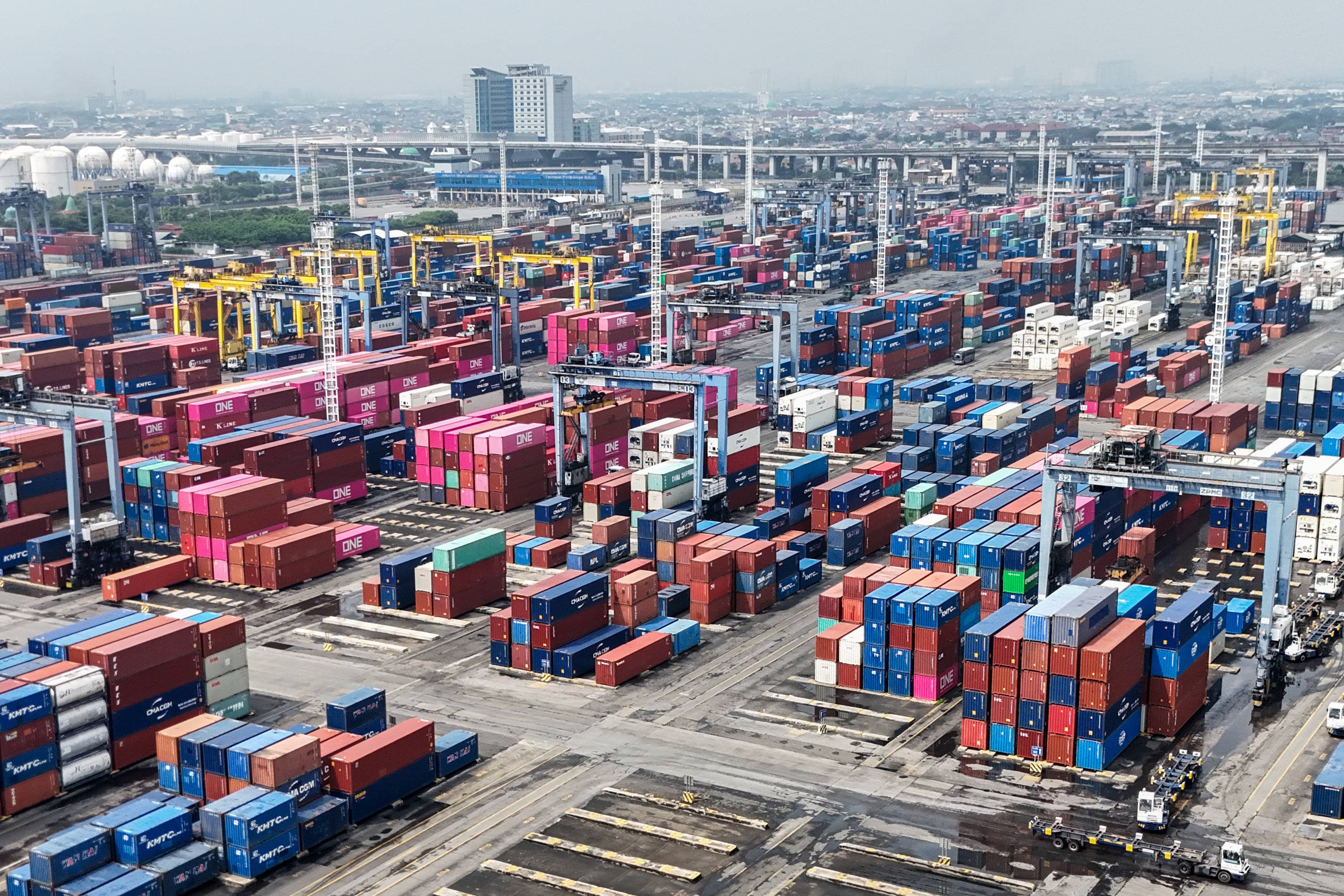 Kaleidoskop Perdagangan 2025: Banyak Kesepakatan Tercapai Demi Perluasan Pasar