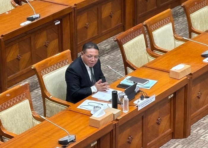 Jalani Uji Kepatutan dan Kelayakan Hakim Konstitusi, Inosentius Samsul Janji Bikin MK Bebas Intervensi