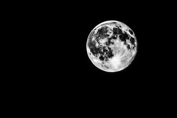 Fenomena Langka 'Black Moon' Terjadi Akhir Pekan Ini