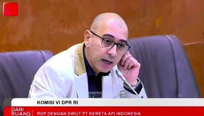 Profil Nasim Khan, Anggota DPR PKB yang Usulkan Gerbong Khusus Perokok di Kereta Api