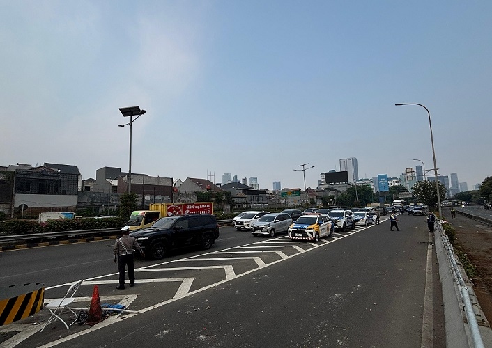 Massa Aksi Dipukul Mundur, Arus Tol Depan Gedung DPR Mulai Lancar Lagi