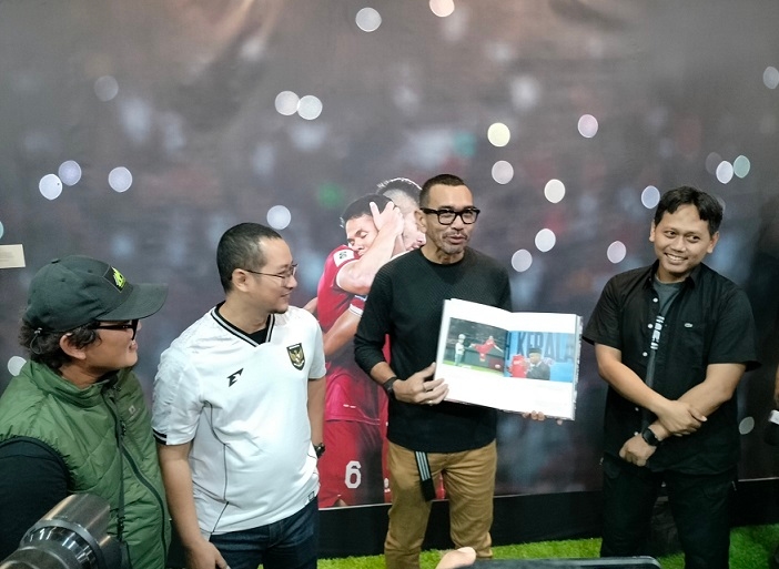Pameran Foto 90' & Beyond Hadirkan Jejak Perjalanan Timnas Indonesia