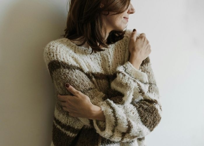 Hati-hati! 8 Sikap Sepele Ini Bisa Bikin Kamu Tampak Kurang Percaya Diri