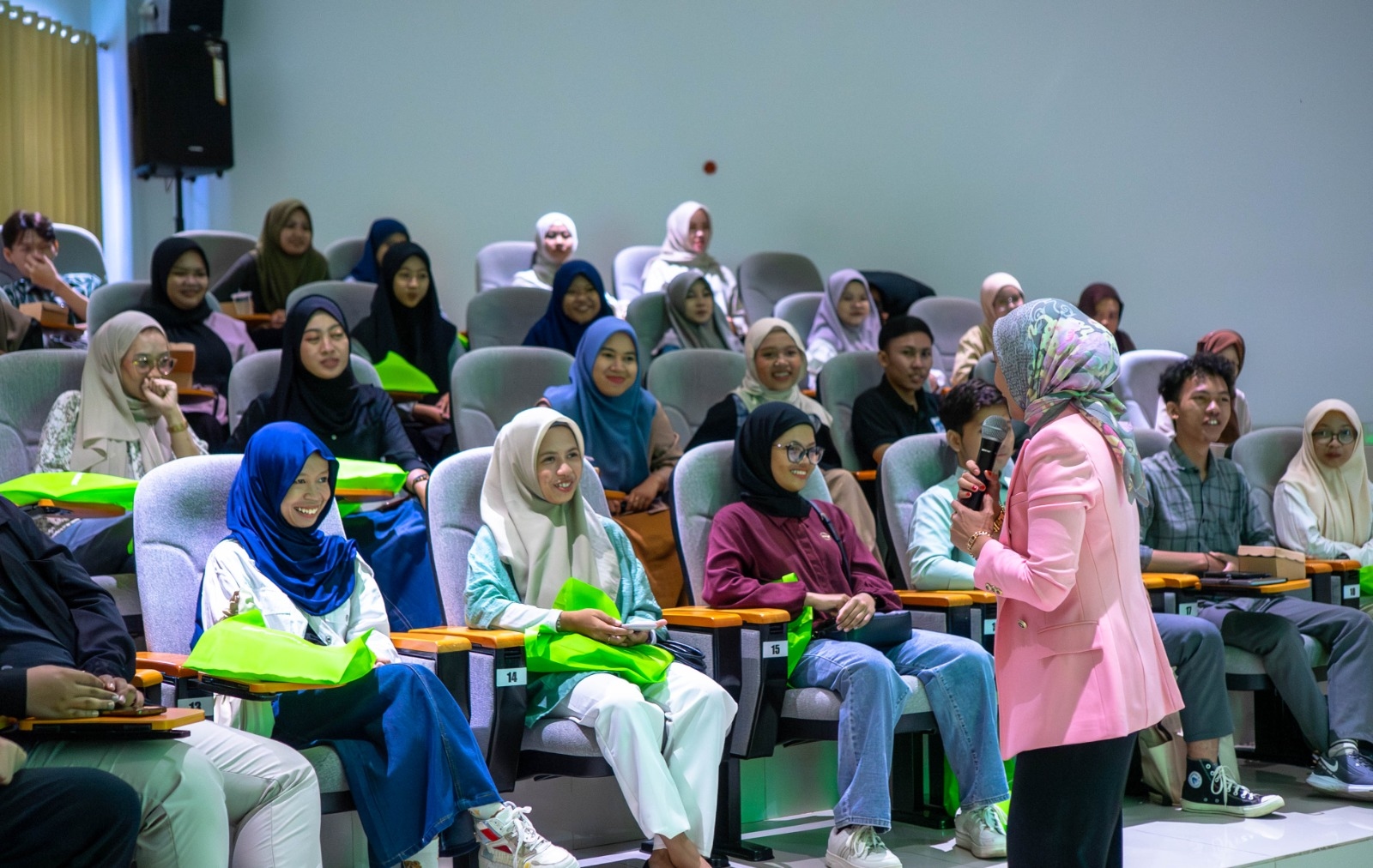 Kredit Pintar Ajak Mahasiswa Universitas Lambung Mangkurat Melek Kelola Keuangan Sejak Kuliah