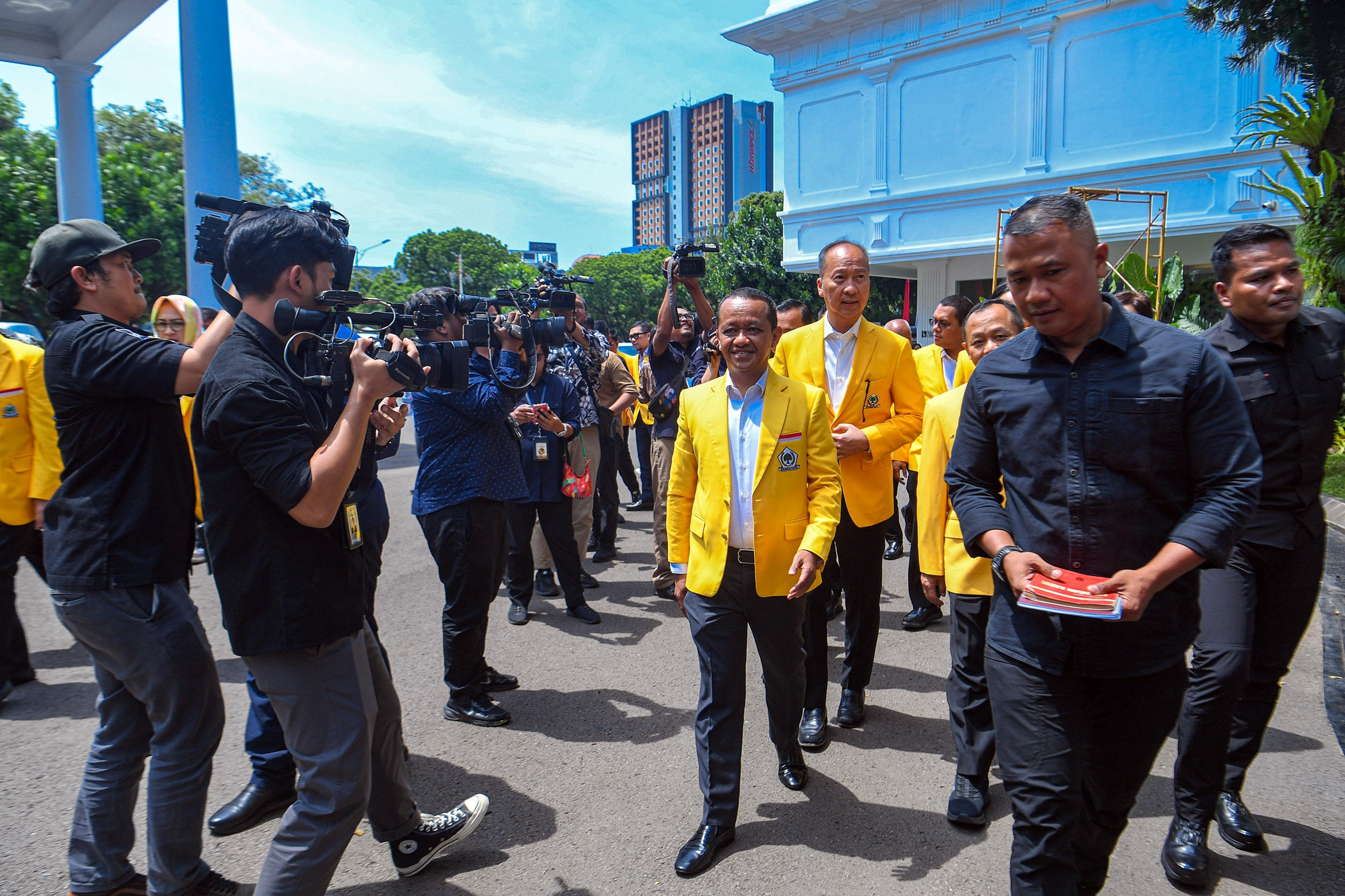 Solidkan Fraksi di DPR, Bahlil Dorong Golkar Fokus pada Kepentingan Publik